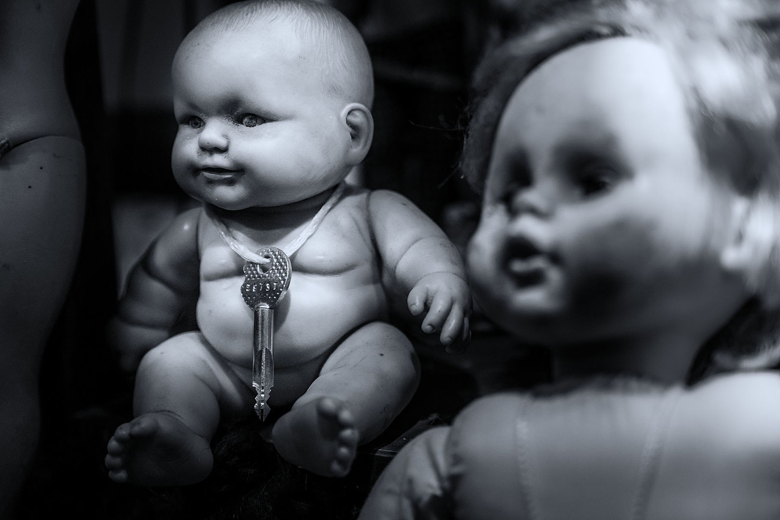 Alexander Tarasenkov (Александр Тарасенков) photographer, Moscow. House of abandoned dolls. Untitled