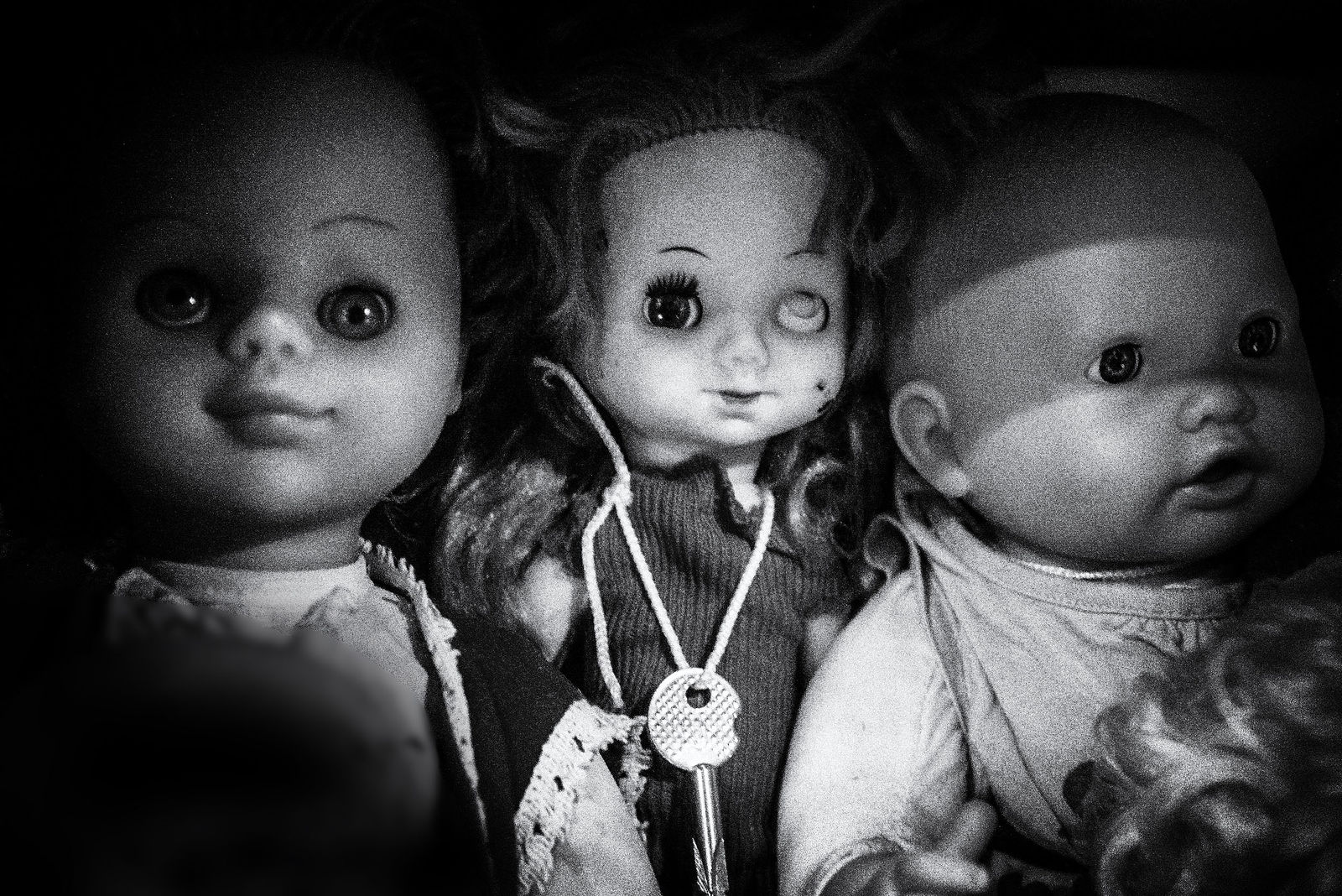Alexander Tarasenkov (Александр Тарасенков) photographer, Moscow. House of abandoned dolls. Untitled