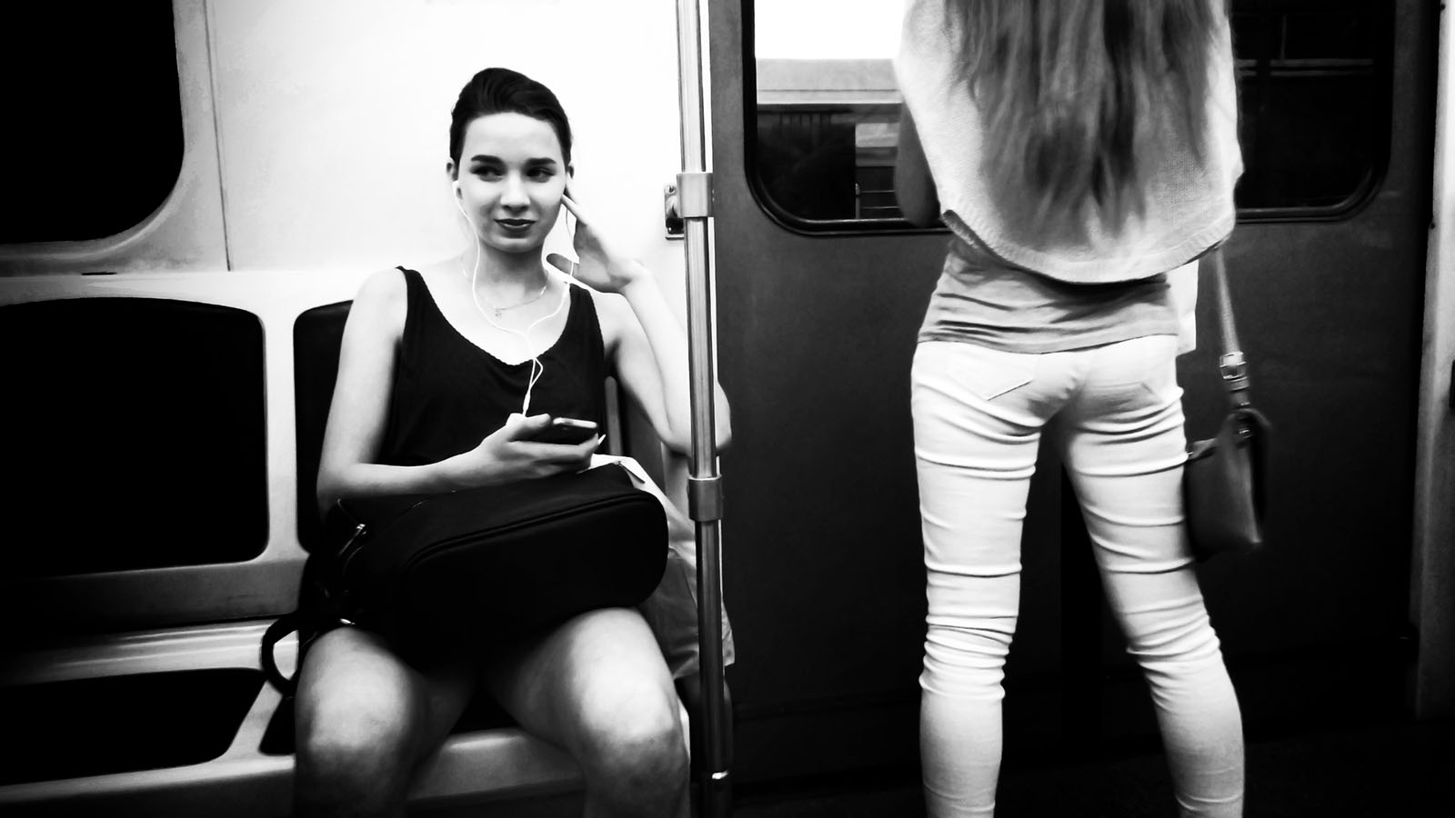 Alexander Tarasenkov (Александр Тарасенков) photographer, Moscow. MetroLife. Untitled
