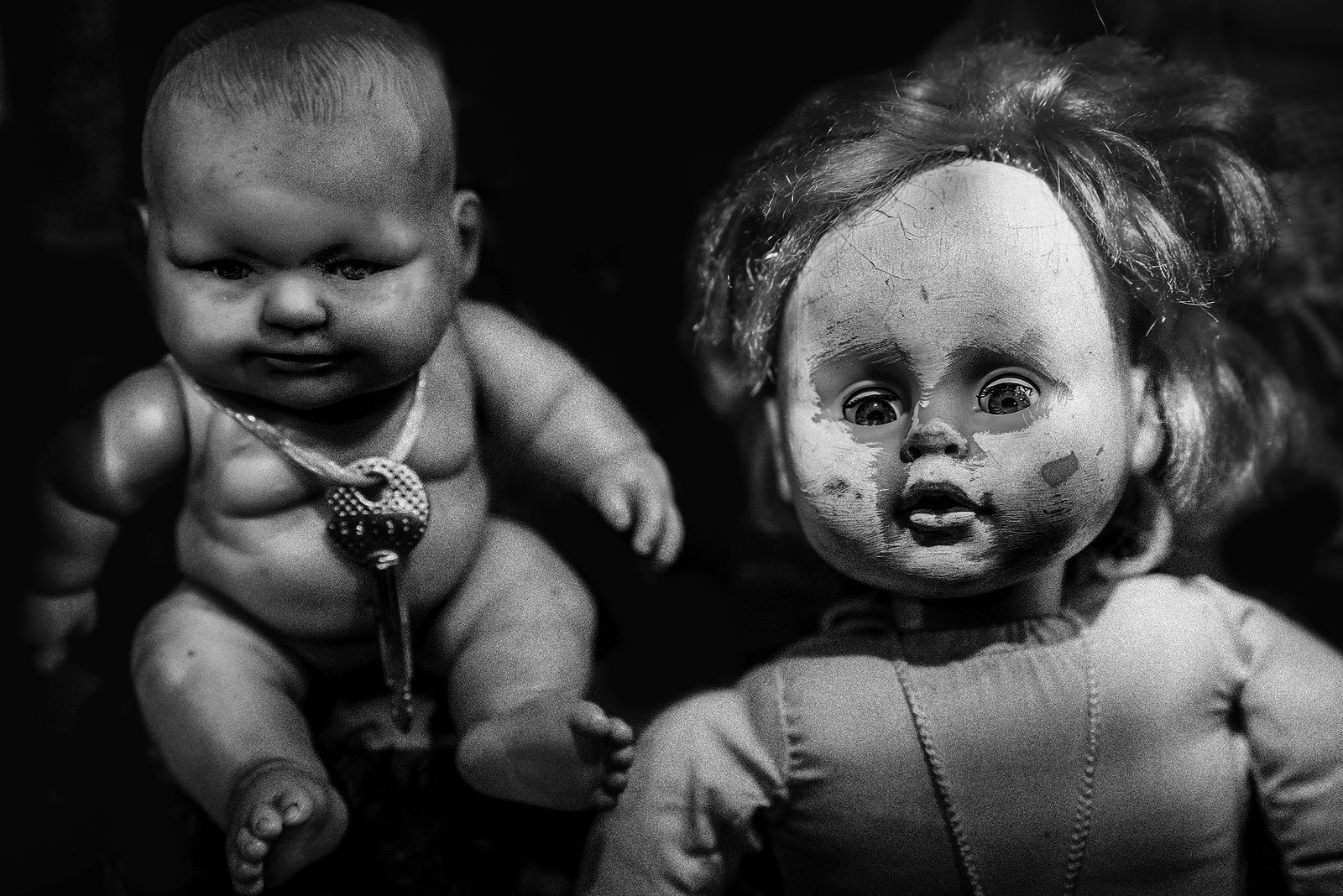 Alexander Tarasenkov (Александр Тарасенков) photographer, Moscow. House of abandoned dolls. Untitled