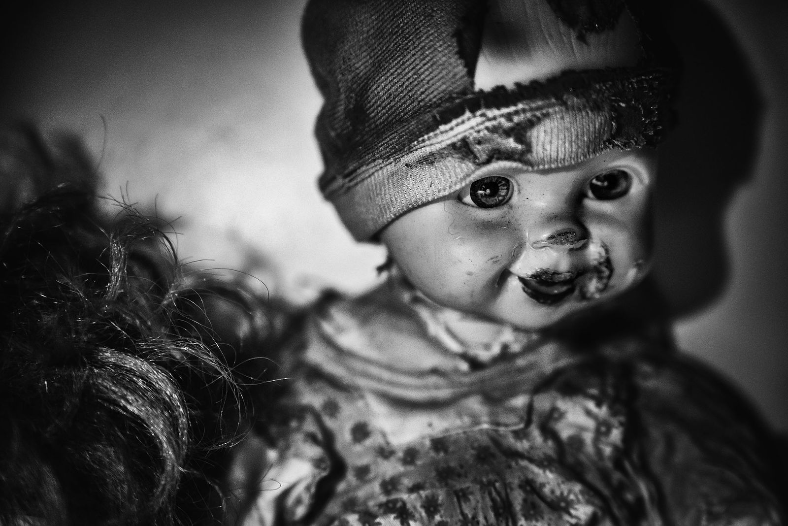 Alexander Tarasenkov (Александр Тарасенков) photographer, Moscow. House of abandoned dolls. Untitled