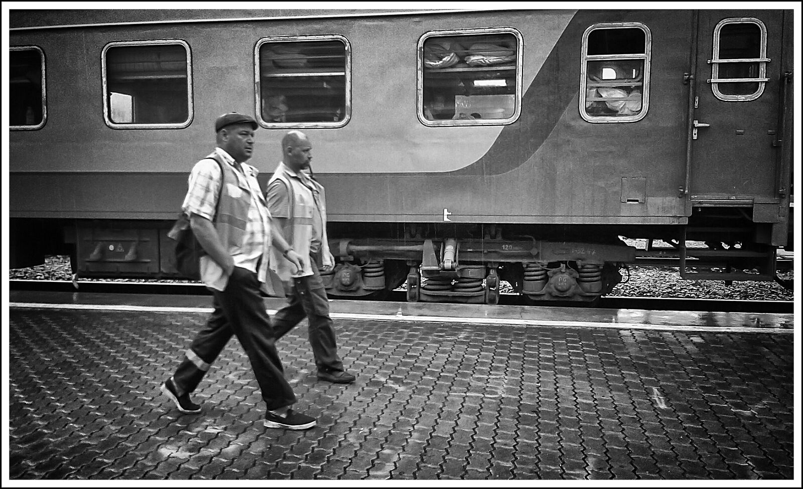 *The journey from Moscow to Kislovodsk...*
*Minvody*

Alexander Tarasenkov 
member of www.besttopphotographer.com 
http://alexander-tarasenkov.photo-gallery.besttopphotographer.com/
+110473080845421674567 +113408942588672463601 +106076691418230531902 curated by 
+117692345791611512506 +110091679872266331790 

#PhotoManiaRussia +112265665616205691869 curated by +113503660328946233087 , +104698343803989200259, +116174983967995556277, +107760562136246620721 , +109229655199470511440 , +106877502349683309209 , +100729516053218527245 и +11729412011634266256
#hqspmonochrome +104112931232906076951 curated by +102386532708336673488 +116560541114804305108 +106606201165200512813 and +101180191844275719215 
#HQSPUrbanStreetPhotos  +102873089149603762163 curated by +105869820195207598778 +116560541114804305108  +105403793353467117590 +118152657608937558107 and +109229655199470511440 
#BTPMonochromePro – +102423422094041260362 . owned by +116501742697641301903 ,curated by +100657331649343801873
#BTPStreetPro – +100987991556762270859 . owned by +116501742697641301903 ,curated by +114204749561905497250
#BTPOtherPro – +116428571022993394110 . owned by +116501742697641301903 , curated by +104371038387535921311
#monochromeworld +109109935435669747474 curated by +116587706417674222489
#MonochromeMonday +100721197069868019681  
+118354348104191320538  curated by  +117000139571713536948 +105549797352796189905 #10000photographersBWmonochrome
#allthingsblackandwhite +104488912244914098950 curated by +103236949470535942612
#bwfineartle +101977805475001139450 curated by +107742567767125793693
#monochromeartyclub : +100063075762256579052 curated by +102550939011914482302 +103197072119870191855 +105101694711744871391 +115665147773049983469
#StreetPhotographySaturday +106159297180036570254 curated by +117500212198182258088
#streetphotography +113332593582232559763 curated by +103729298155391133062 +111395336413321899601
#streetpics +117667139809211458332 curated by +1