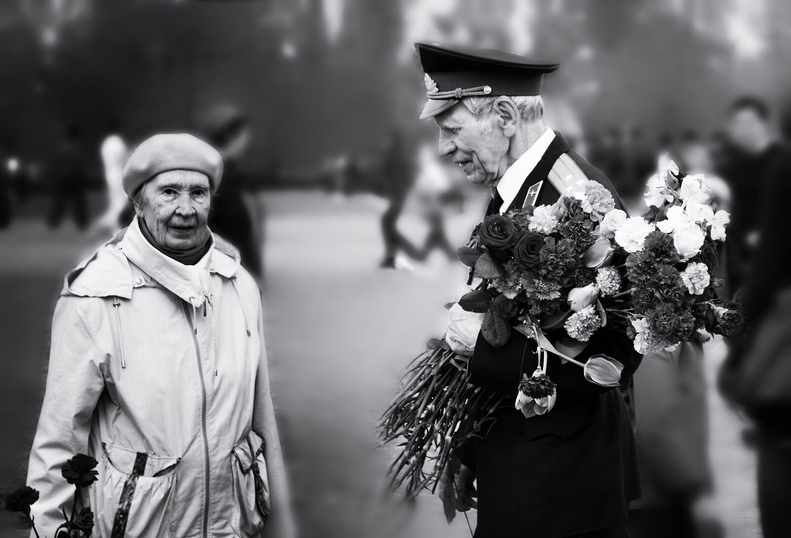 Празднование Дня победы в Великой Отечественной войне. Москва, Парк Победы, Поклонная гора, 9 мая 2012.