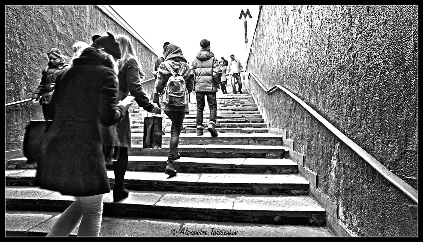 *Geometry of space...(15)**Up and down...*Alexander Tarasenkov member of www.besttopphotographer.com http://alexander-tarasenkov.photo-gallery.besttopphotographer.com/+110473080845421674567 +113408942588672463601 +106076691418230531902 curated by +117692345791611512506 +110091679872266331790#PhotoManiaRussia +112265665616205691869 curated by +113503660328946233087 , +104698343803989200259, +116174983967995556277, +107760562136246620721 , +109229655199470511440 , +106877502349683309209 и +100729516053218527245 #HQSPUrbanStreetPhotos  +102873089149603762163 curated by +105869820195207598778 +116560541114804305108  +105403793353467117590 +118152657608937558107 and +109229655199470511440 #hqspmonochrome +104112931232906076951 curated by +102386532708336673488 +116560541114804305108 +106606201165200512813 and +101180191844275719215#BTPStreetPro – +100987991556762270859 . founded by +113408942588672463601 , owned by +116501742697641301903 ,curated by +114204749561905497250#BTPMonochromePro – +102423422094041260362 . founded by +113408942588672463601 , owned by +116501742697641301903 ,curated by +100657331649343801873#BTPOtherPro – +116428571022993394110 . founded by +113408942588672463601 , owned by +116501742697641301903 , curated by +104371038387535921311#MonochromeMonday +100721197069868019681  +104488912244914098950 #AllThingsMonochrome by +103236949470535942612,  +103905243558297332495, +102630587810059958311,  +102455282480784055751 and +110336976038750891860 #monochromeworld  #monochromephotography   #blackandwhitephotography   #blackandwhite#StreetPhotographySaturday +106159297180036570254 Куратор +117500212198182258088#10000photographers by +117000139571713536948 +110538600381916983600 +117384787981686260131 +107312821985718499517 +104650578851320814152  curated by  +108941294438363431154 +117008624418528515826 #everydaythings #promotephotography +117442006850435584887#soothingphotography (+1126507533739