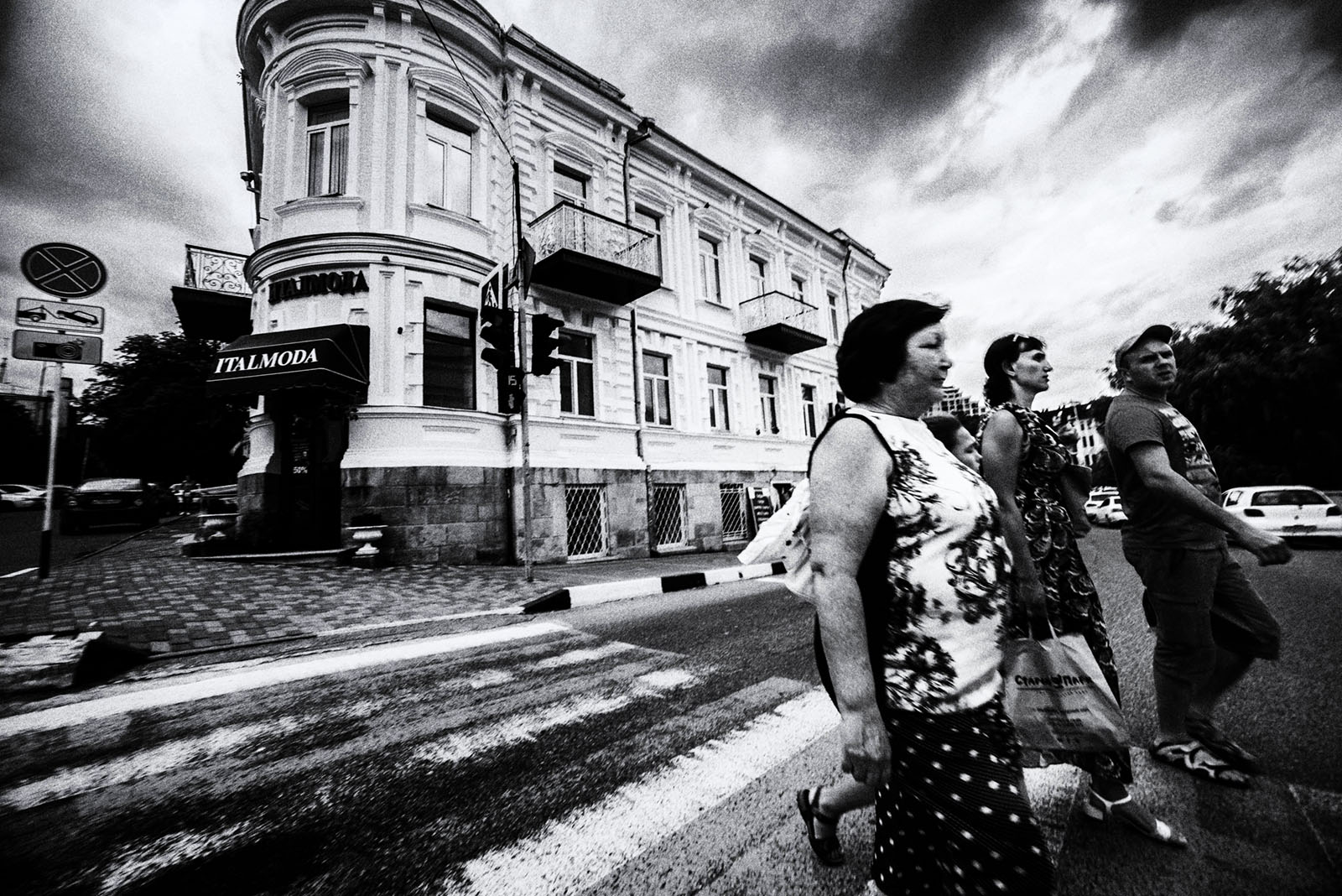 *Crossing zebra...**Kislovodsk, Russia*+110473080845421674567 +113408942588672463601 +106076691418230531902 curated by +117692345791611512506 +110091679872266331790 +117946374842099106894 +116501742697641301903 #PhotoManiaRussia +112265665616205691869 curated by +113503660328946233087 , +104698343803989200259, +116174983967995556277,  +100729516053218527245, +117294120116342662564, +104636490732373417010 and +109740398642493809195 #HQSPUrbanStreetPhotos #hqspStreetDoc   +105869820195207598778 +109229655199470511440 +111462215342682671831 +109740398642493809195  +116115983733895157383  +115700105826694133346  and +106510116471983226359 #hqspmonochrome +104112931232906076951 curated by  +116560541114804305108  +101180191844275719215  +109740398642493809195   +106441509222189977400 +102386532708336673488  +106606201165200512813 and +106510116471983226359 #BTPStreetPro – +100987991556762270859 . owned by +116501742697641301903 ,curated by +114204749561905497250 #BTPMonochromePro – +102423422094041260362 . owned by +116501742697641301903 ,curated by +100657331649343801873 #StreetPhotographySaturday +106159297180036570254 curated by +117500212198182258088 #myfavpicoftheday +113770145137447191122  curated by  +112086557200947219062 +110467478731575282246 #europeanphotography +104010212384246027900 curated by +107700027720351417295 +111107669191473126601 +114491493858756989707 +118092317058592595356 #showyourbestwork +116251675481754618997 curated by +101697458106330852210 #promotephotography +117442006850435584887 #BreakfastArtClub +117055170035529799532 +117384787981686260131 created & managed by +107312821985718499517﻿ #WeeklyPhoto page +110110076971164390682 #goodlightphotography +116396105365018385639 +115234054883058345779