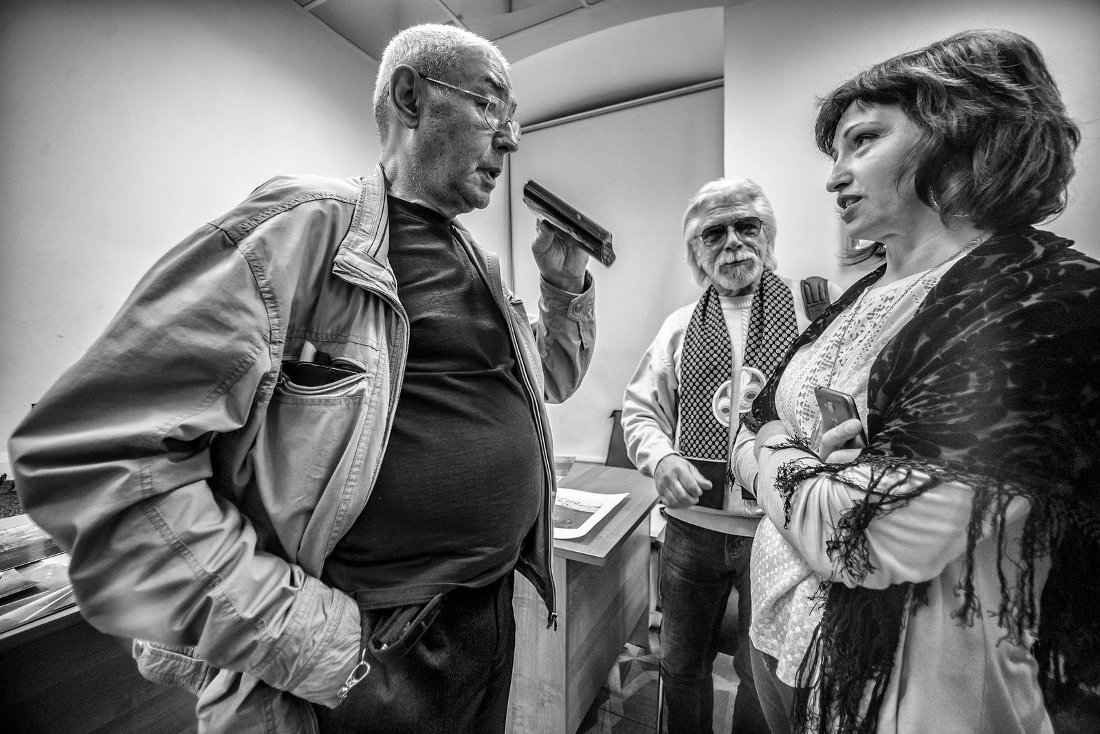 Alexander Tarasenkov (Александр Тарасенков) photographer, Moscow. 22.March 2019, Report from the creative meeting of the photographer Victor Zagumennov.. Untitled