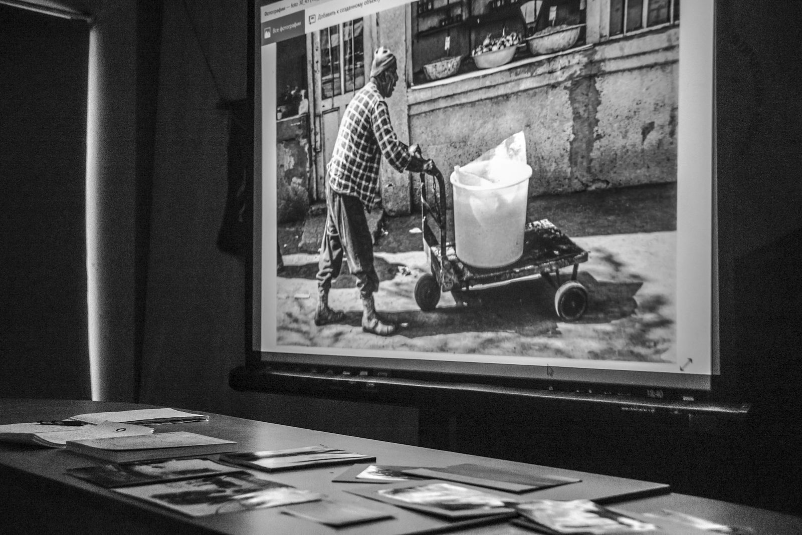 Alexander Tarasenkov (Александр Тарасенков) photographer, Moscow. 22.March 2019, Report from the creative meeting of the photographer Victor Zagumennov.. Untitled