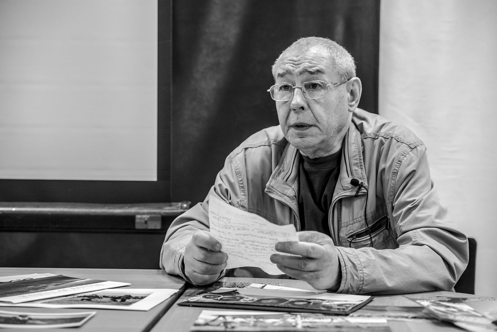 Alexander Tarasenkov (Александр Тарасенков) photographer, Moscow. 22.March 2019, Report from the creative meeting of the photographer Victor Zagumennov.. Untitled