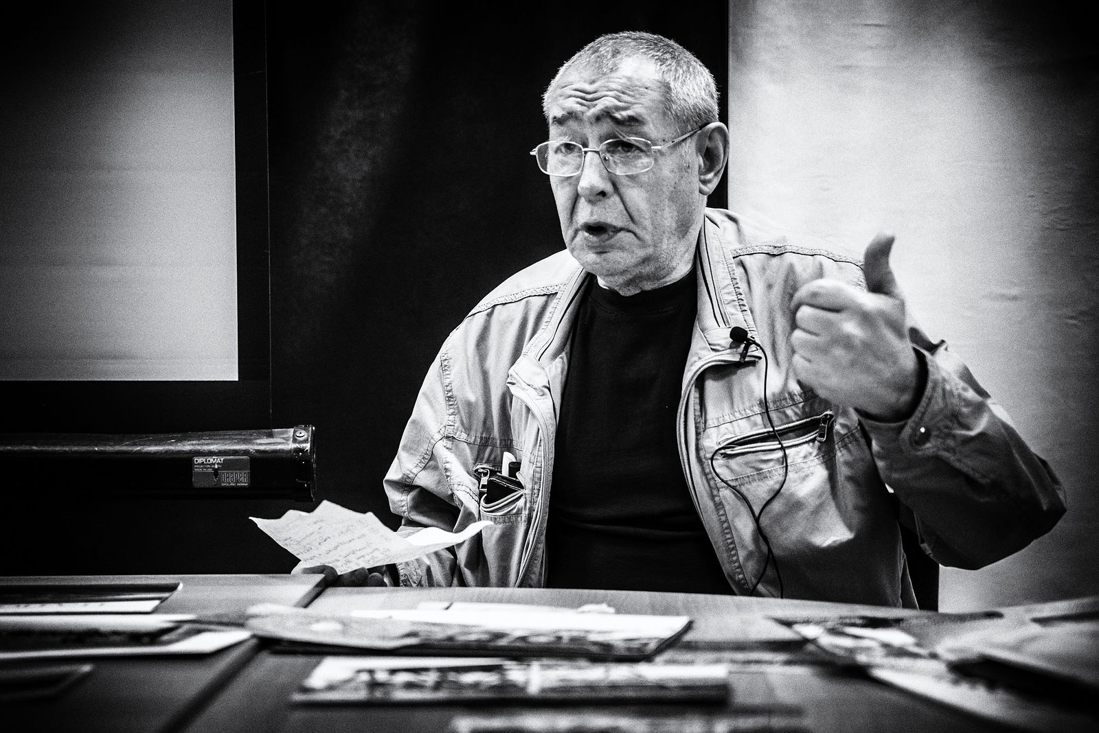 Alexander Tarasenkov (Александр Тарасенков) photographer, Moscow. 22.March 2019, Report from the creative meeting of the photographer Victor Zagumennov.. Untitled