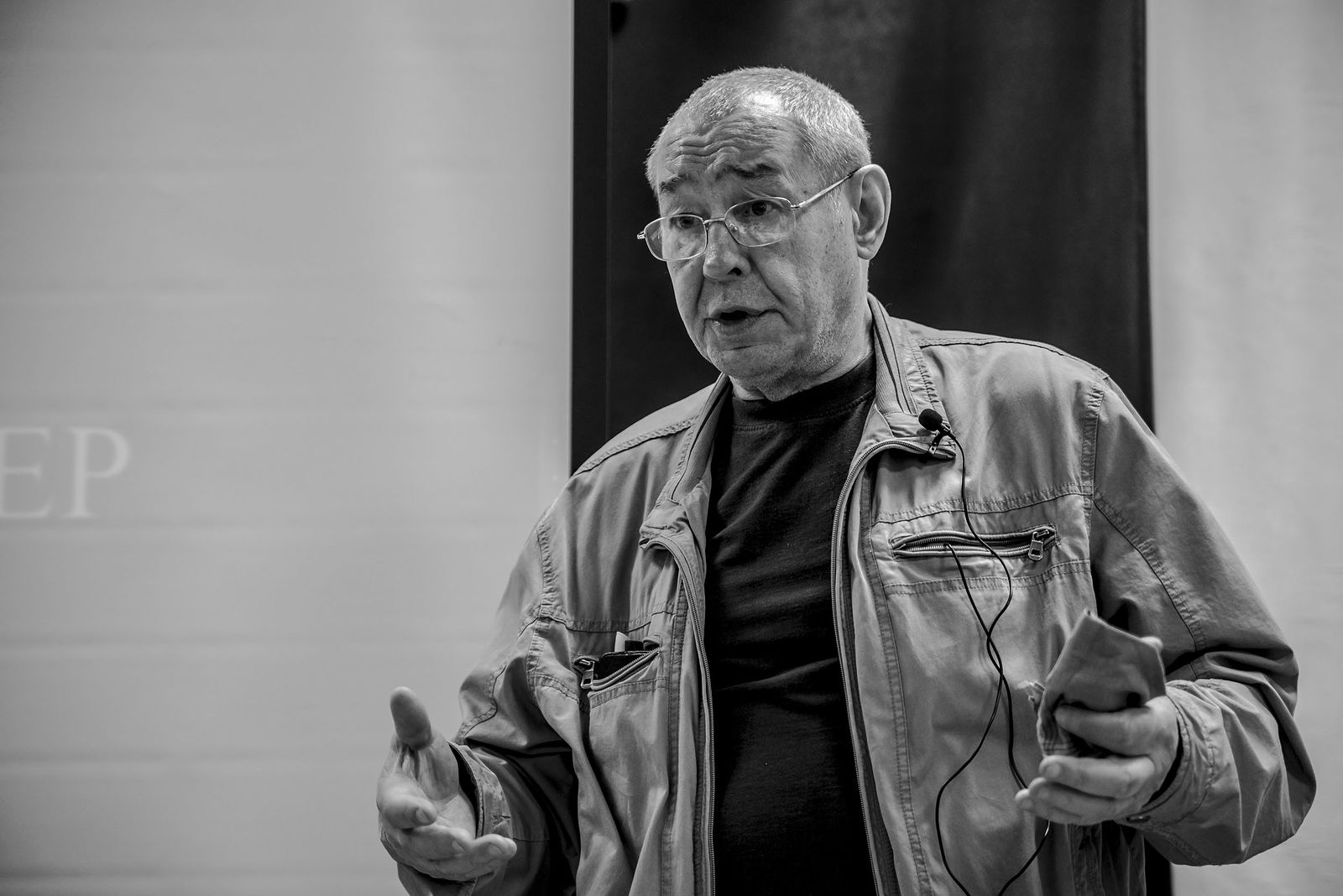 Alexander Tarasenkov (Александр Тарасенков) photographer, Moscow. 22.March 2019, Report from the creative meeting of the photographer Victor Zagumennov.. Untitled